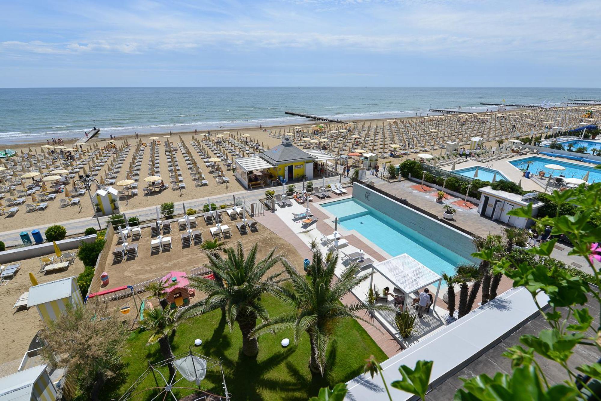 Hotel Conchiglia Lido di Jesolo Exterior photo